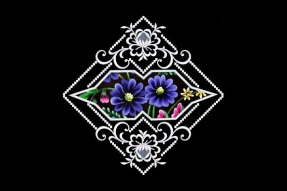 A Designer's Review of the Flowers Satin Applique Quilt Block